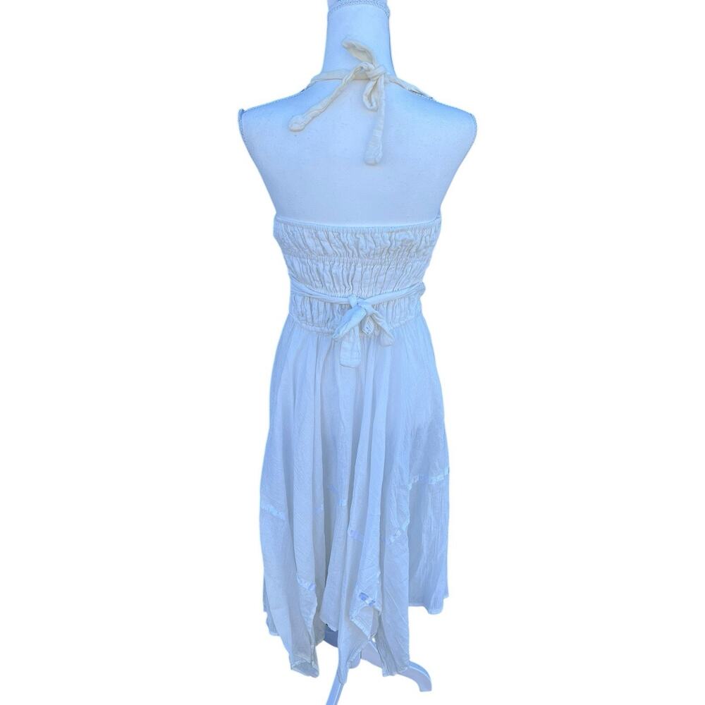 White Mexican Style Floral Embroidered Halter Dress Handkerchief Hem Size M - Picture 6 of 6